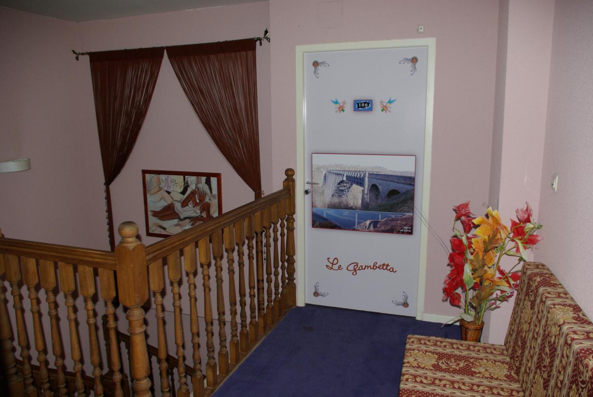 Hotel Le Gambetta Carmaux Zewnętrze zdjęcie