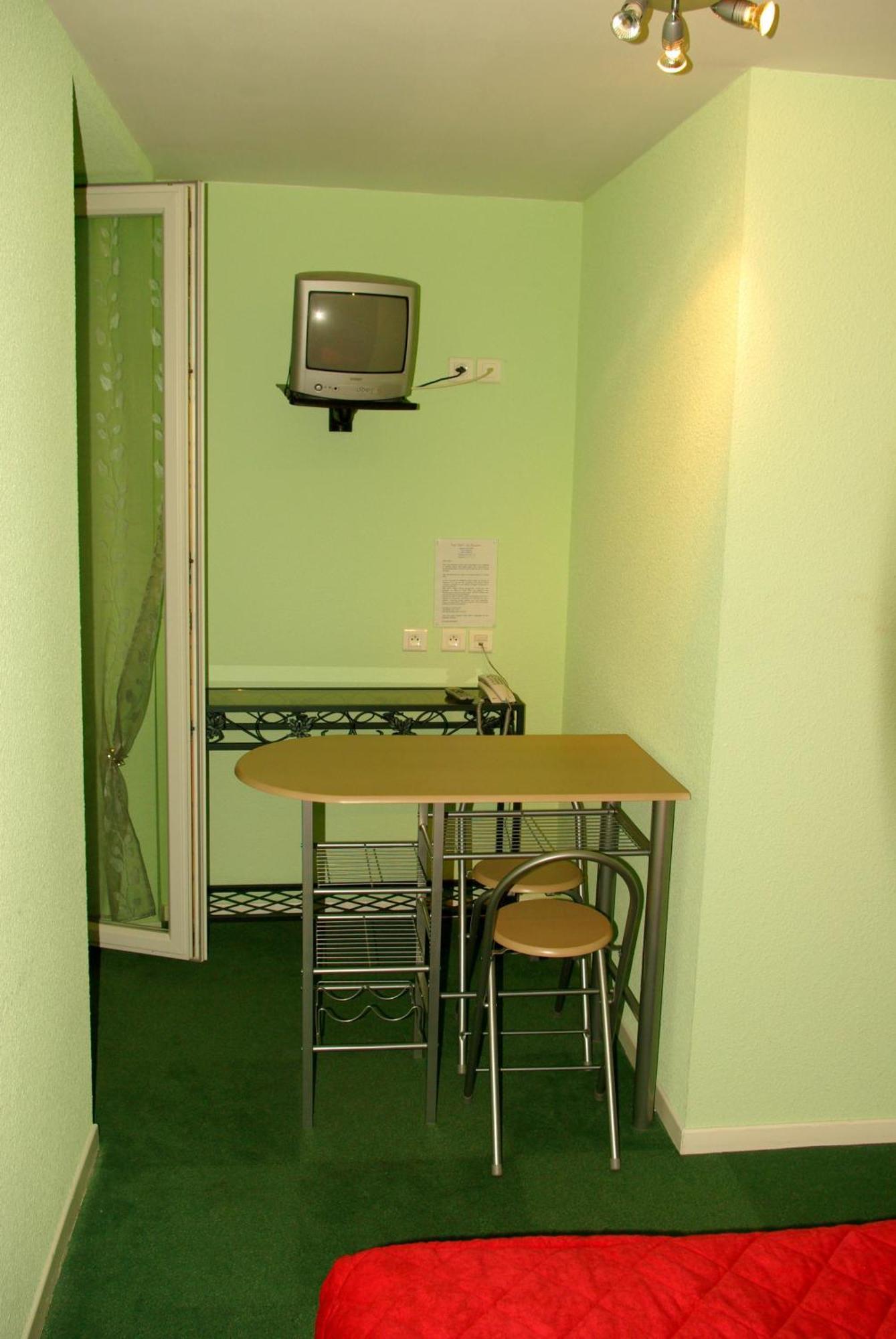 Hotel Le Gambetta Carmaux Zewnętrze zdjęcie