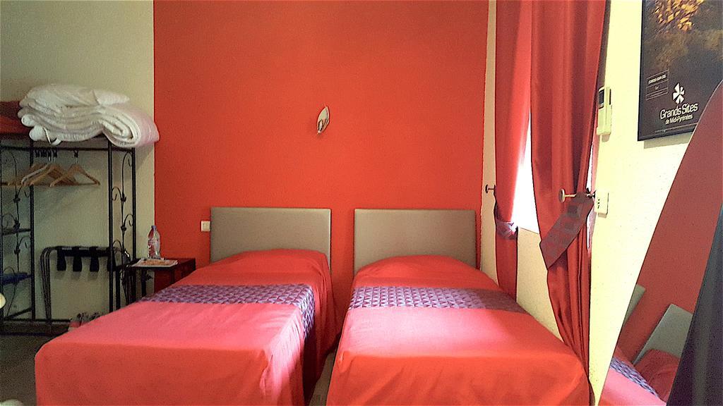Hotel Le Gambetta Carmaux Zewnętrze zdjęcie