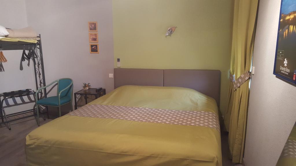 Hotel Le Gambetta Carmaux Zewnętrze zdjęcie