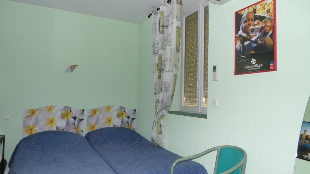 Hotel Le Gambetta Carmaux Pokój zdjęcie